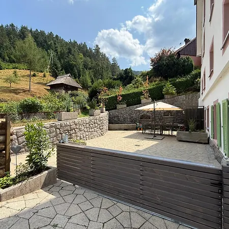 Zum Hirsch * Kirnbach