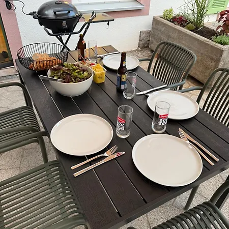 Zum Hirsch Apartment